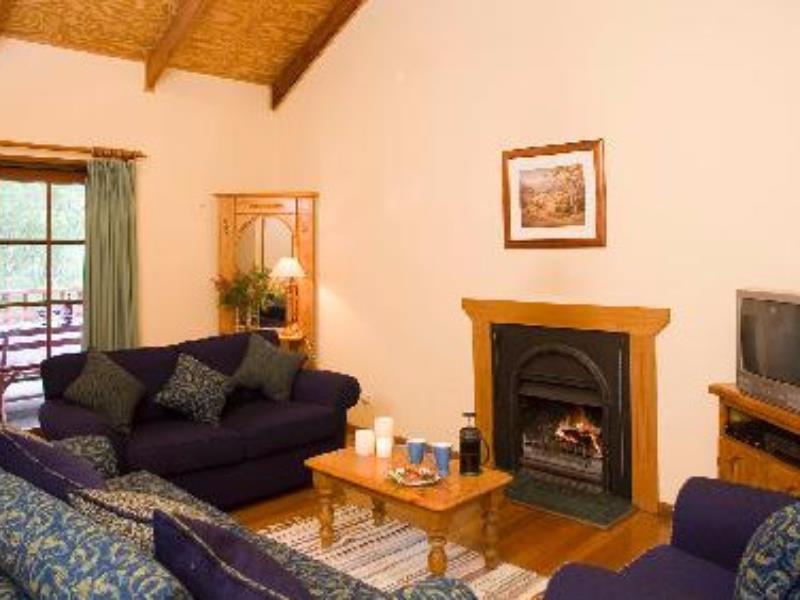 Nirvana Spiritual Retreat Gloucester Eksteriør billede